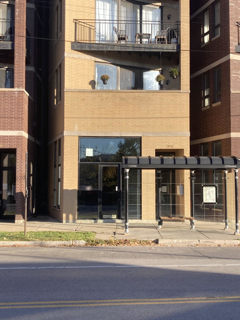 2806 Chicago Avenue  Chicago IL 60622