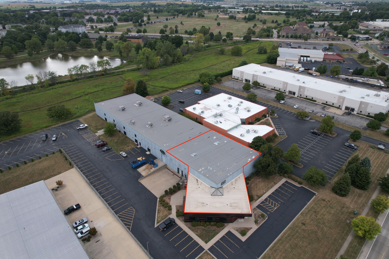 705 COUNTRY FAIR Drive  Champaign IL 61821