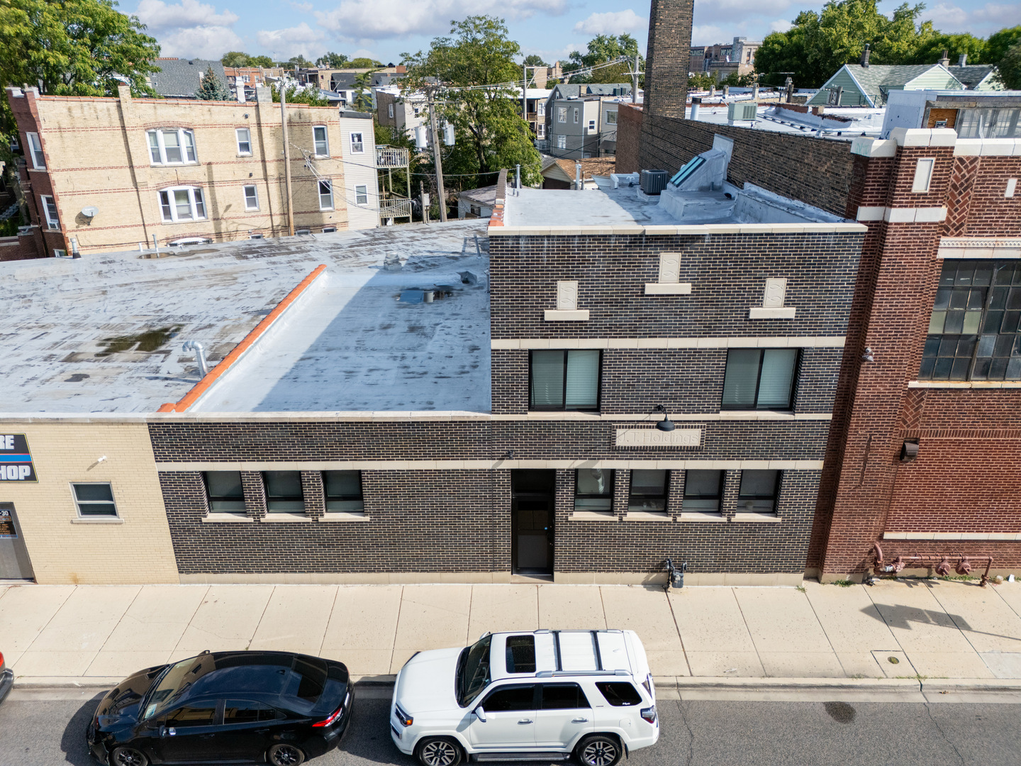 4122 Grand Avenue  Chicago IL 60651