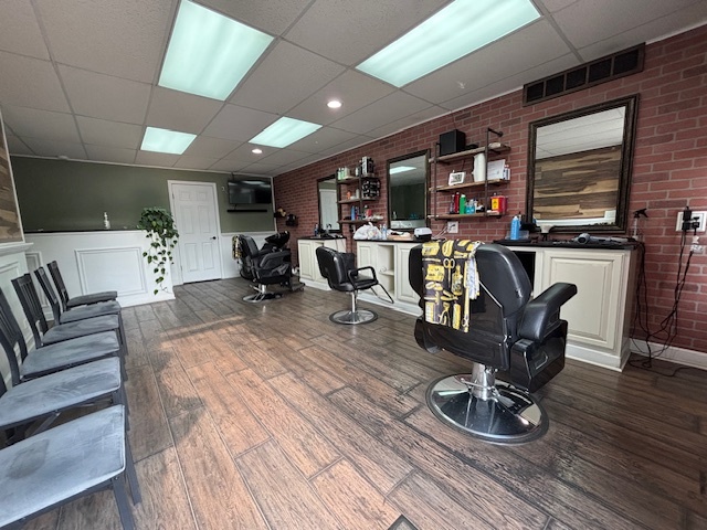 21 US Highway 12 Highway  Fox Lake IL 60020