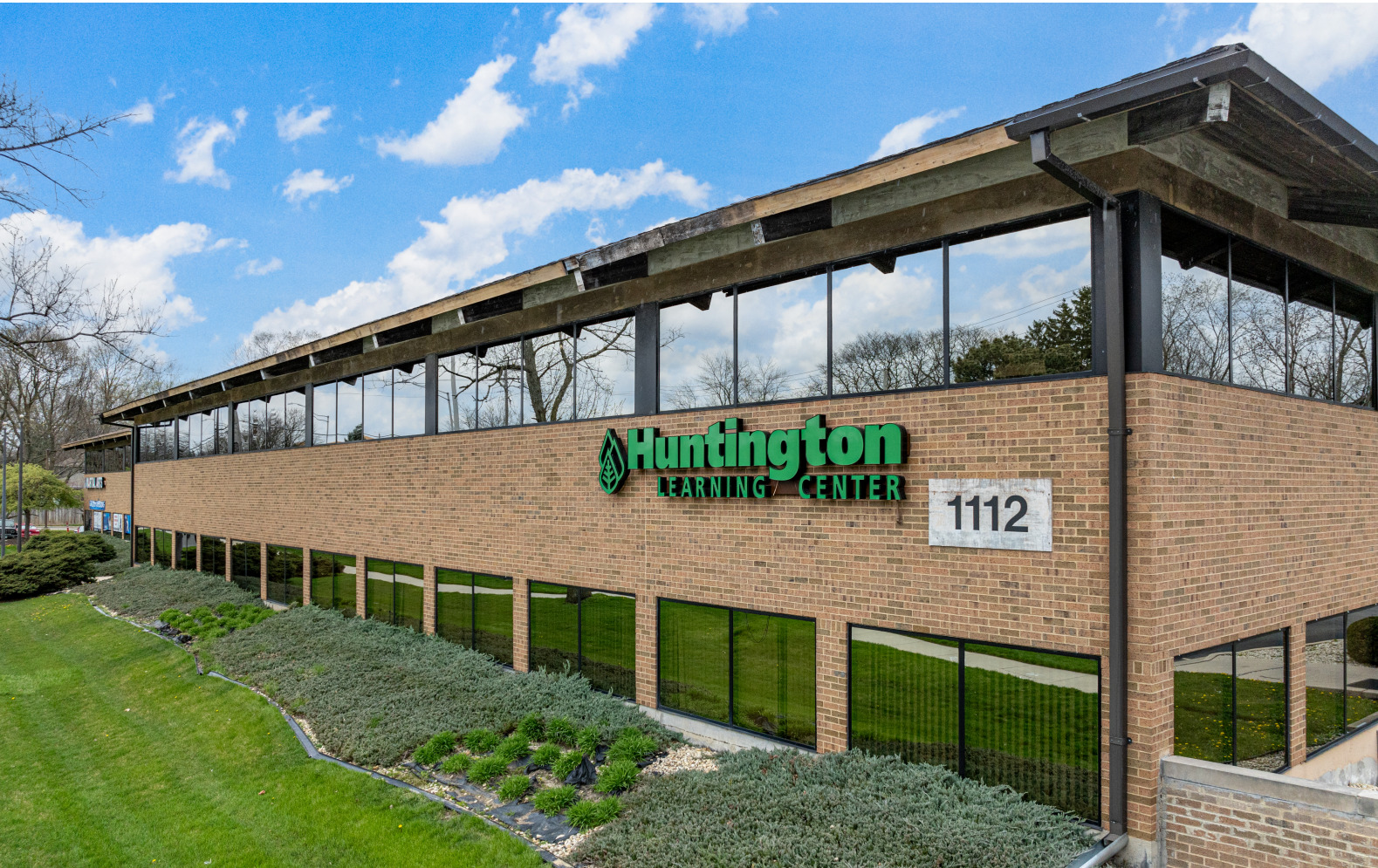 1112 Washington Street  Naperville IL 60540