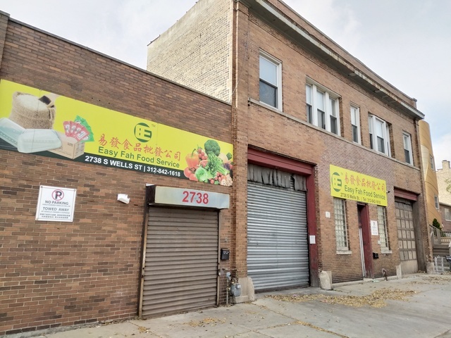2734 Wells Street  Chicago IL 60616