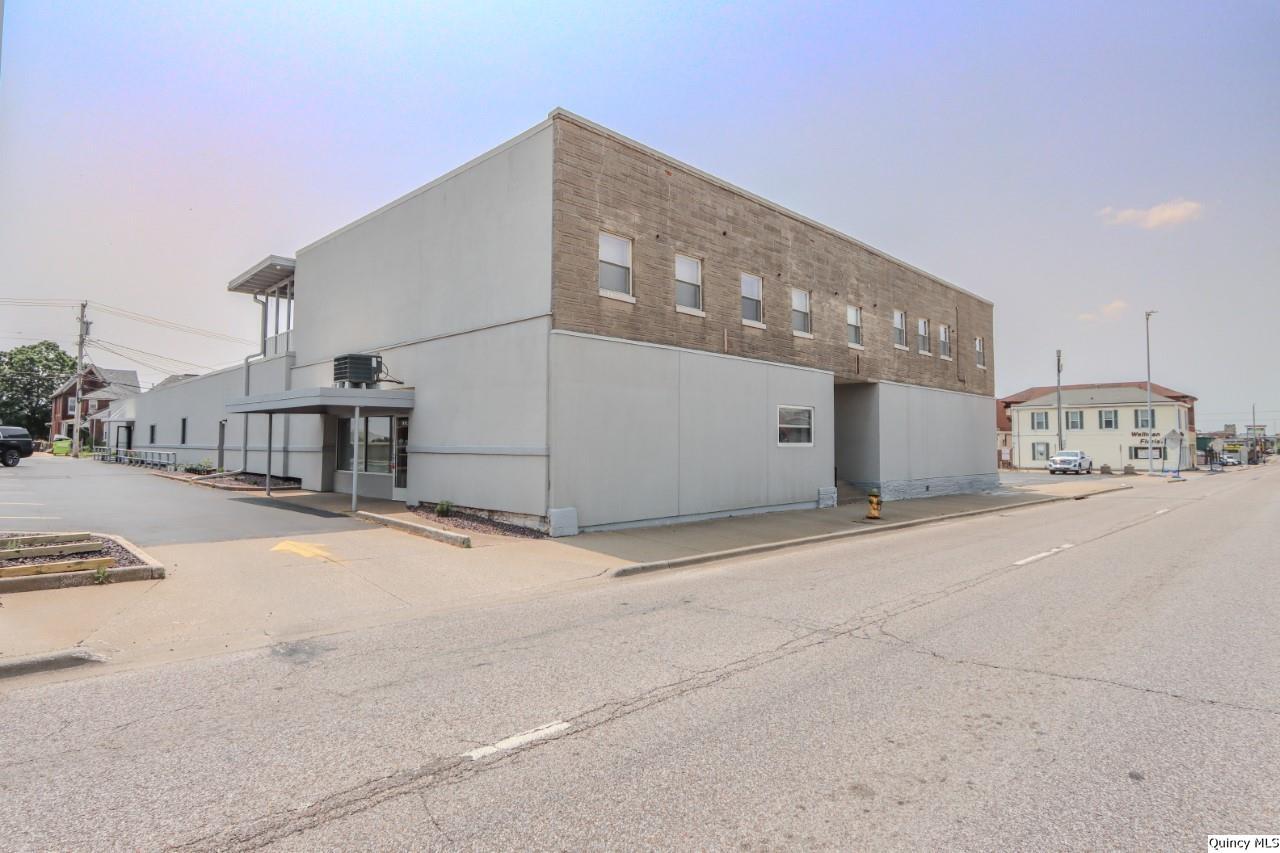 1112-1128 Broadway Suite B   Quincy IL 62301