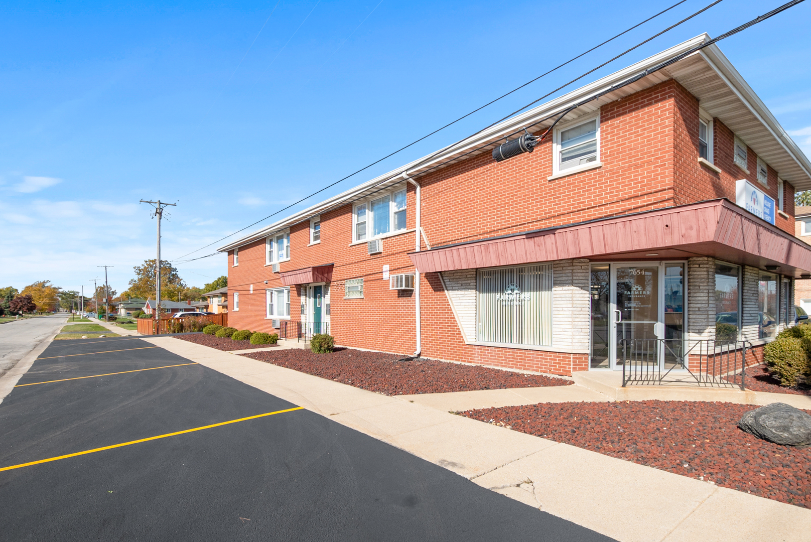 7654 Harlem Avenue  Bridgeview IL 60455