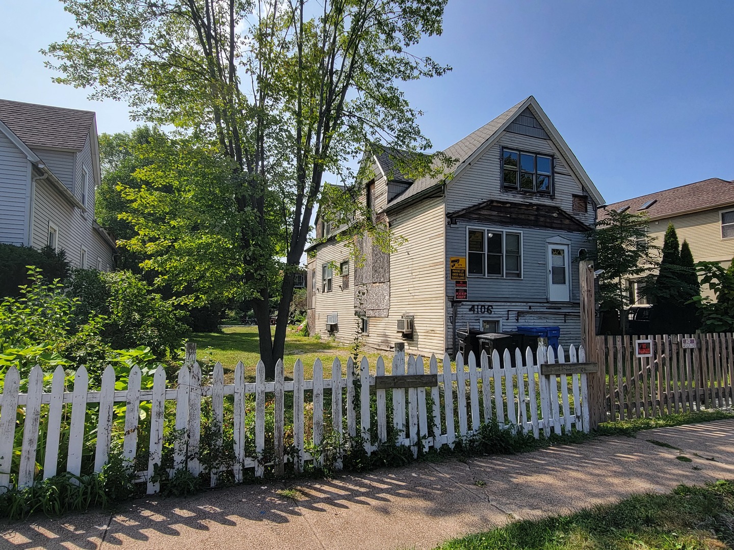 4106 MOBILE Avenue  Chicago IL 60634