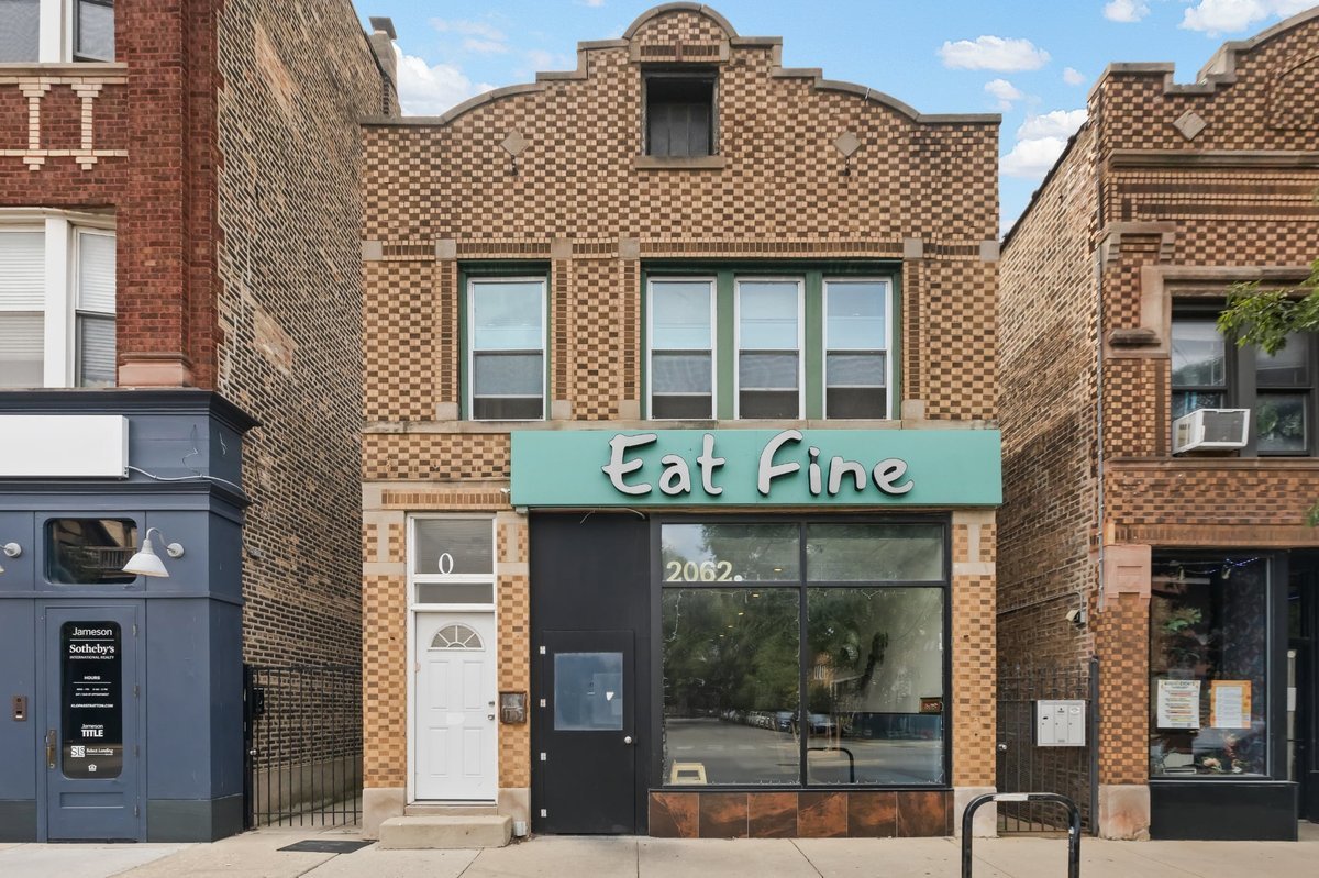 2062 Damen Avenue  Chicago IL 60647